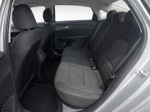 Used 2020 Kia Forte LXS image 9