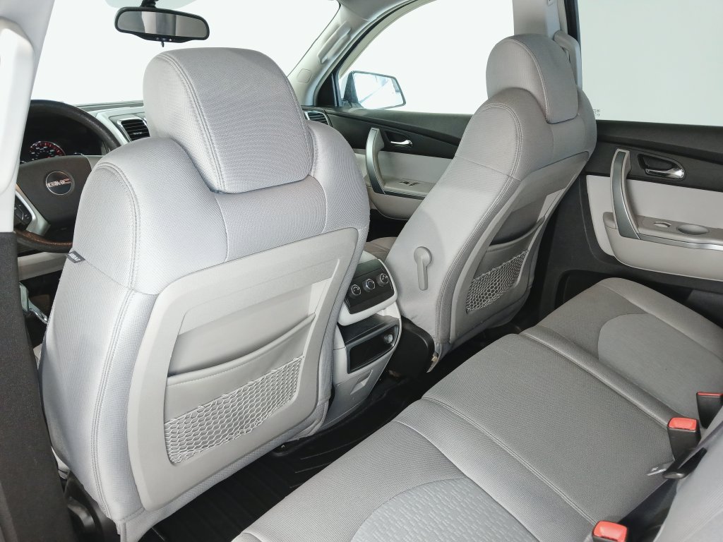 Used 2007 GMC Acadia SLE w/ Convenience Package FWD image 16