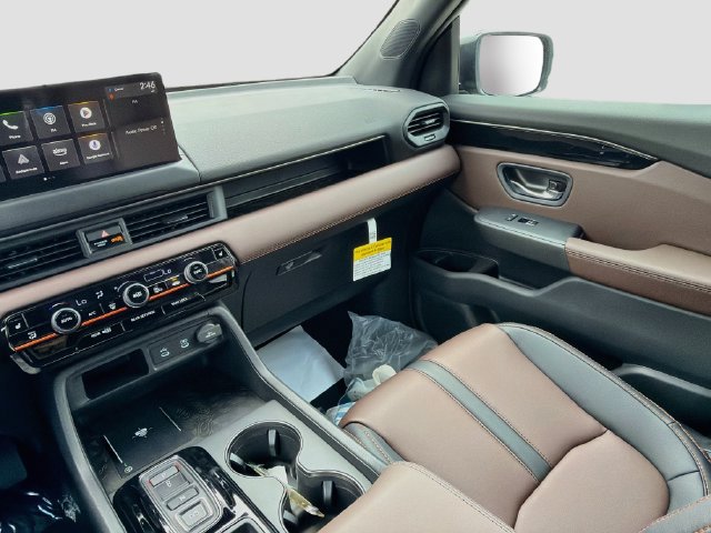 New 2026 Honda Pilot TrailSport image 23