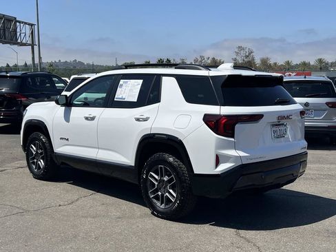Used 2026 GMC Terrain AT4 AWD/4WD image 3