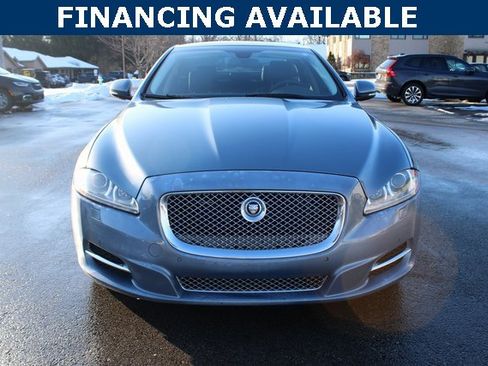 Used 2013 Jaguar XJ AWD image 3