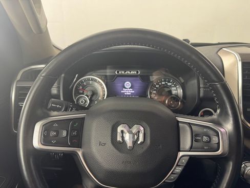 Used 2021 RAM 1500 Laramie AWD/4WD image 27