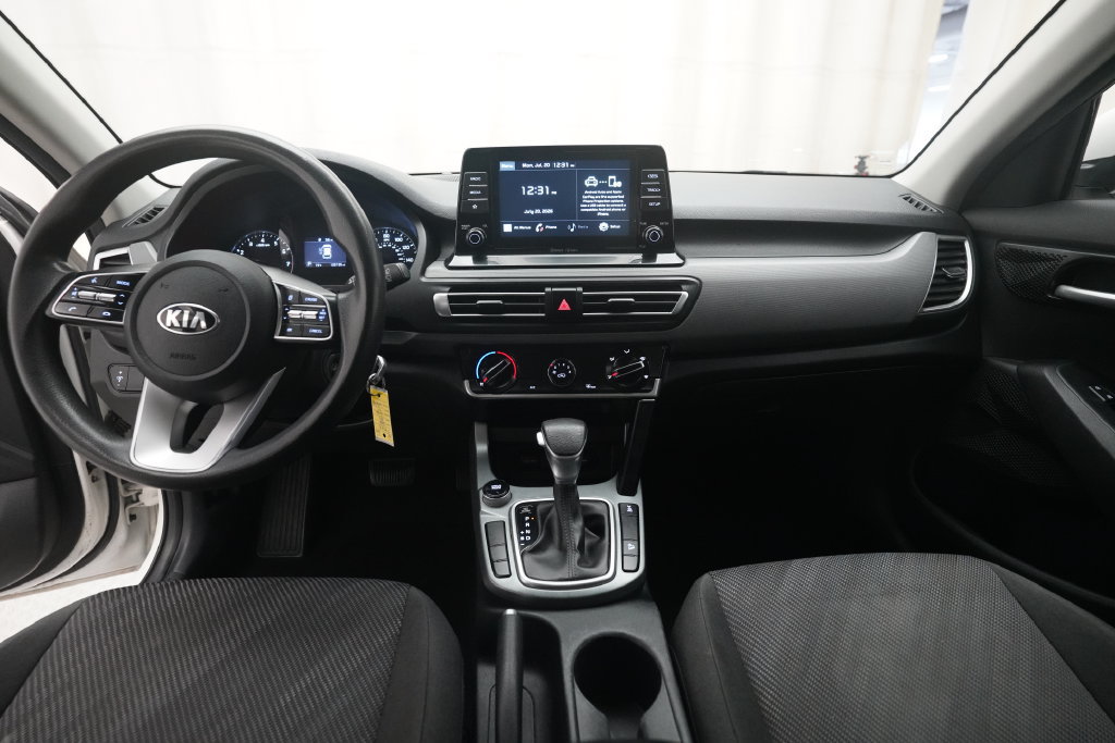 Used 2021 Kia Seltos LX AWD/4WD image 6