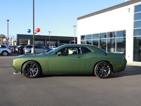 Used 2023 Dodge Challenger R/T Scat Pack image 9