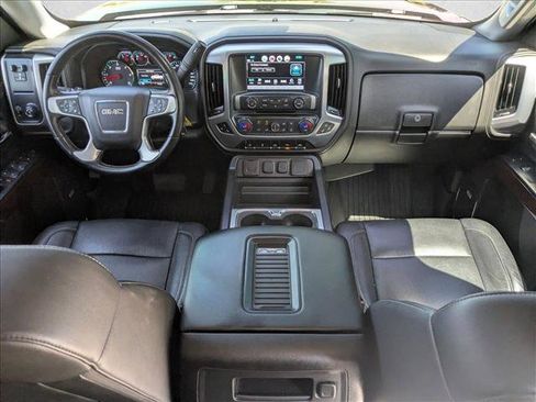 Used 2018 GMC Sierra 1500 SLT w/ Enhanced Driver Alert Package RWD image 17