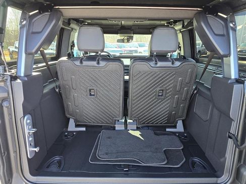 Used 2023 Ford Bronco Big Bend w/ Sasquatch Package image 25