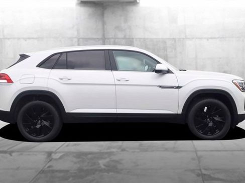 New 2026 Volkswagen Atlas Cross Sport SE AWD/4WD image 5