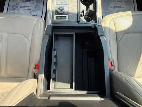 Used 2021 Ford Expedition Limited AWD/4WD image 37