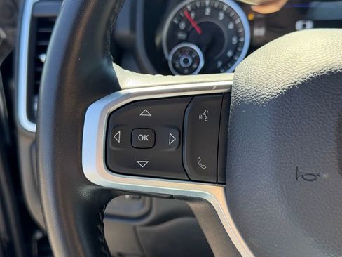 Used 2024 RAM 2500 Big Horn w/ Level 2 Equipment Group image 19