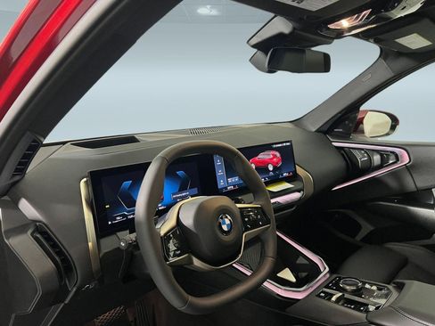 Certified 2025 BMW X3 xDrive30i w/ Premium Package AWD/4WD image 4