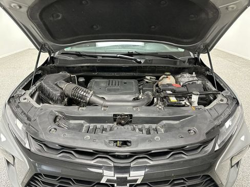 Used 2023 Chevrolet Blazer LT w/ Midnight/Sport Edition FWD image 16