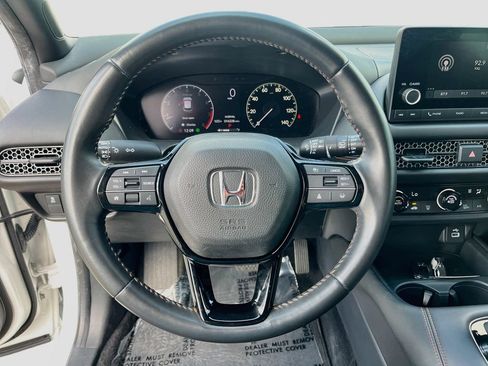 Used 2024 Honda HR-V Sport image 11