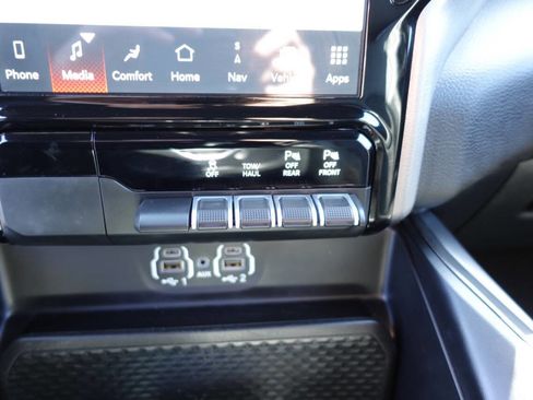 Used 2022 RAM 1500 Sport w/ Rebel Level 2 Equipment Group AWD/4WD image 49