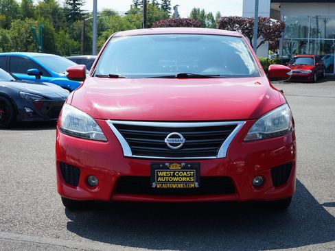 Used 2015 Nissan Sentra SR w/ SR Premium Package FWD image 8