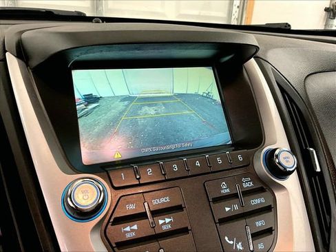 Used 2016 Chevrolet Equinox LTZ w/ Enhanced Convenience Package AWD/4WD image 21