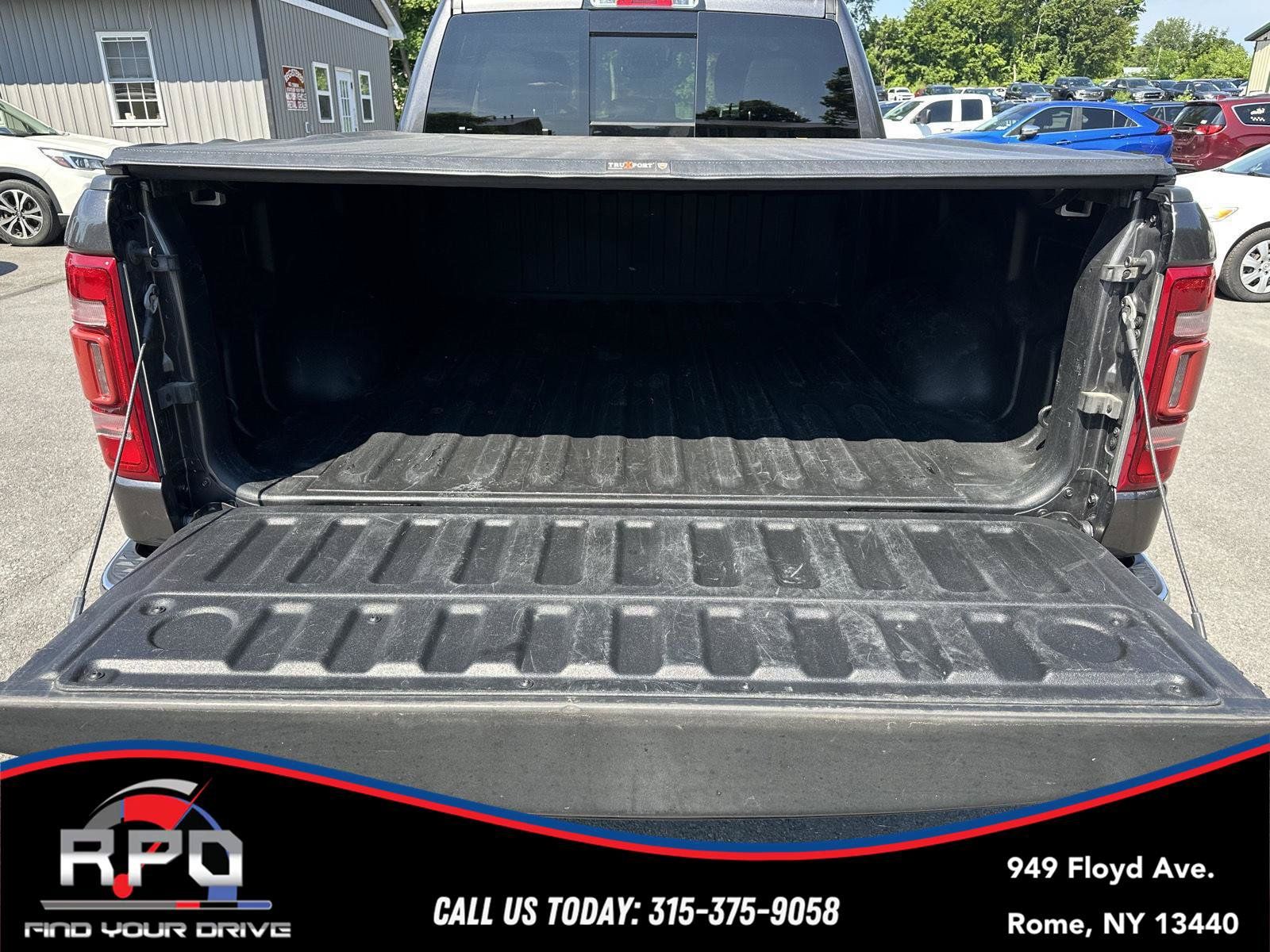 Used 2022 RAM 1500 Laramie AWD/4WD image 27
