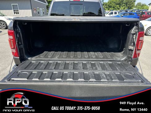 Used 2022 RAM 1500 Laramie AWD/4WD image 27