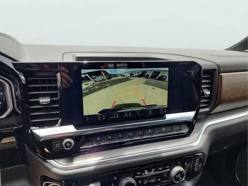 New 2026 Chevrolet Silverado 1500 High Country AWD/4WD image 20