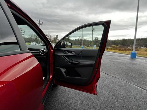 New 2026 Chevrolet Equinox LT image 16