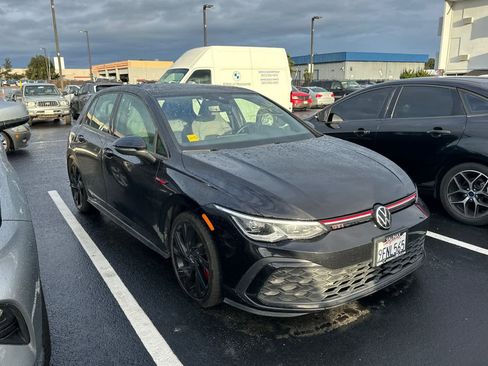 Used 2023 Volkswagen GTI SE w/ SE Leather Package image 5
