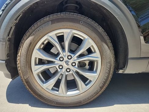 Used 2020 Ford Explorer Limited AWD/4WD image 4