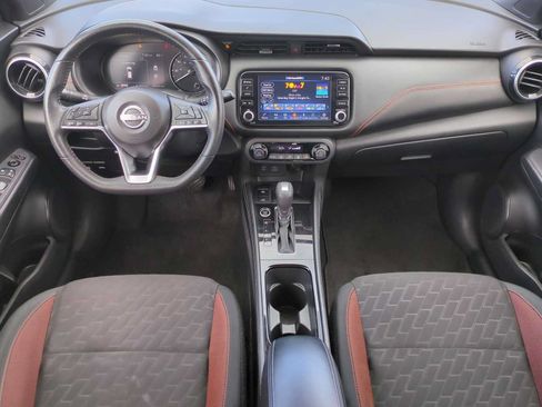 Used 2024 Nissan Kicks SR FWD image 19