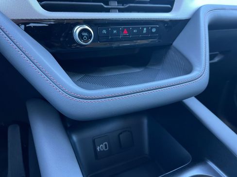 New 2026 Ford Explorer Active image 59