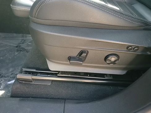 Used 2023 Alfa Romeo Stelvio Quadrifoglio image 25