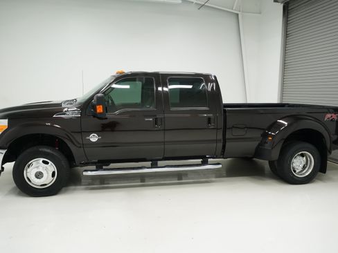 Used 2013 Ford F350 Lariat w/ Lariat Interior Pkg AWD/4WD image 5