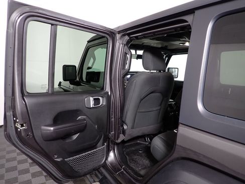 Used 2021 Jeep Wrangler Unlimited Sport image 34