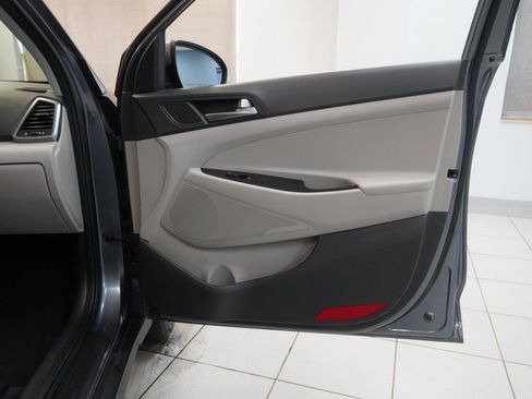 Used 2017 Hyundai Tucson SE image 28