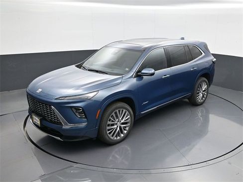 New 2026 Buick Enclave Avenir w/ Super Cruise Package image 14