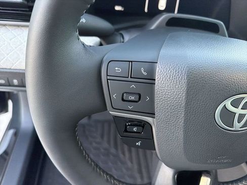 Certified 2025 Toyota Camry XLE w/ Premium Plus Package image 17