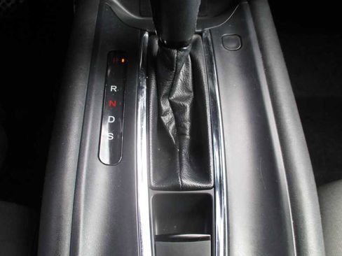 Used 2020 Honda HR-V Sport image 23