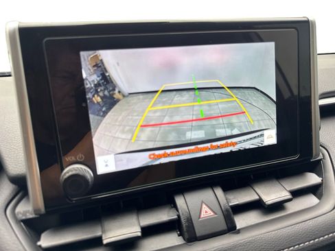 Used 2025 Toyota RAV4 LE FWD image 65
