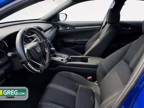 Used 2018 Honda Civic Sport image 10