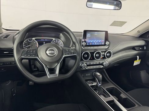 New 2025 Nissan Sentra SV image 24
