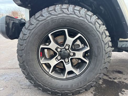 Used 2020 Jeep Wrangler Unlimited Rubicon image 9