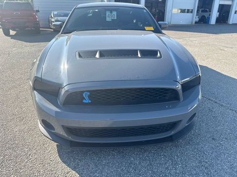 Used 2012 Ford Mustang Shelby GT500 RWD image 8