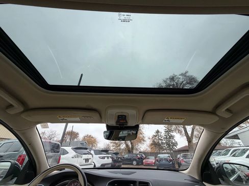 Used 2016 Volvo S60 T5 Inscription Platinum image 30