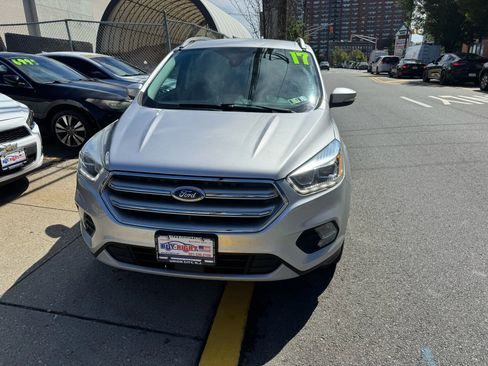 Used 2017 Ford Escape Titanium image 12