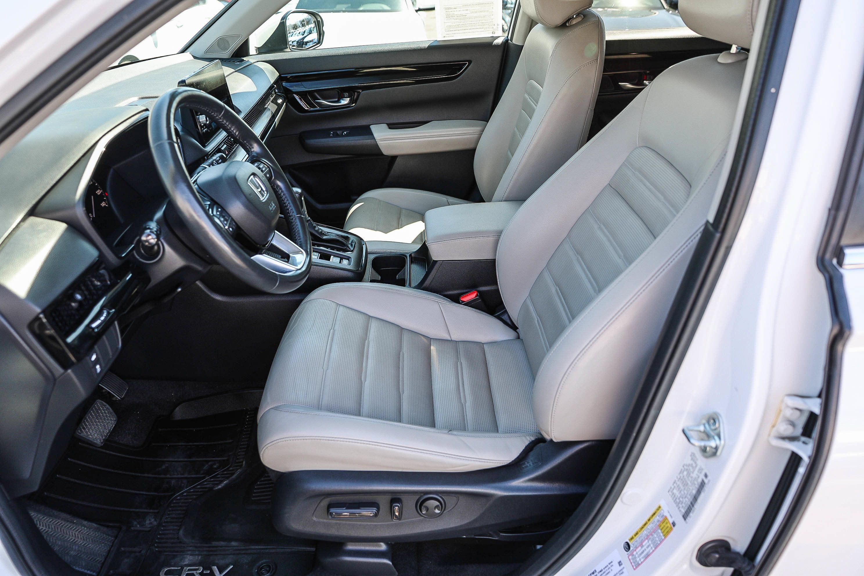 Certified 2025 Honda CR-V EX-L image 11