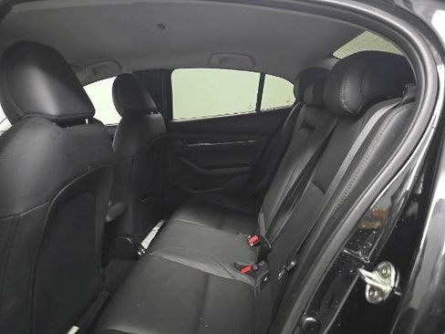 Used 2024 MAZDA MAZDA3 s FWD image 18