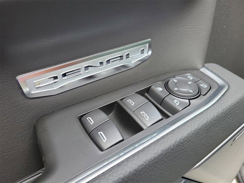 New 2026 GMC Sierra 1500 Denali image 17