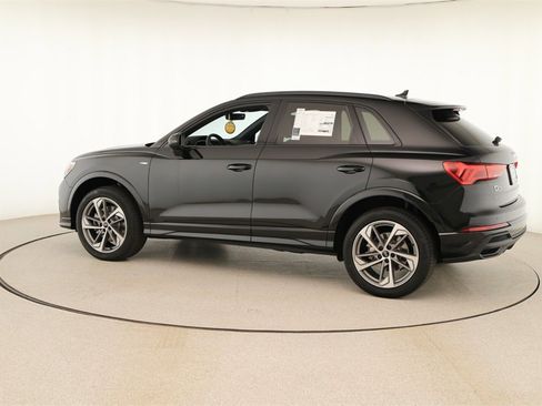 New 2025 Audi Q3 2.0T Premium image 3