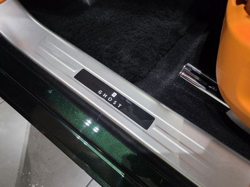 Used 2024 Rolls-Royce Ghost w/ Ghost Package image 10
