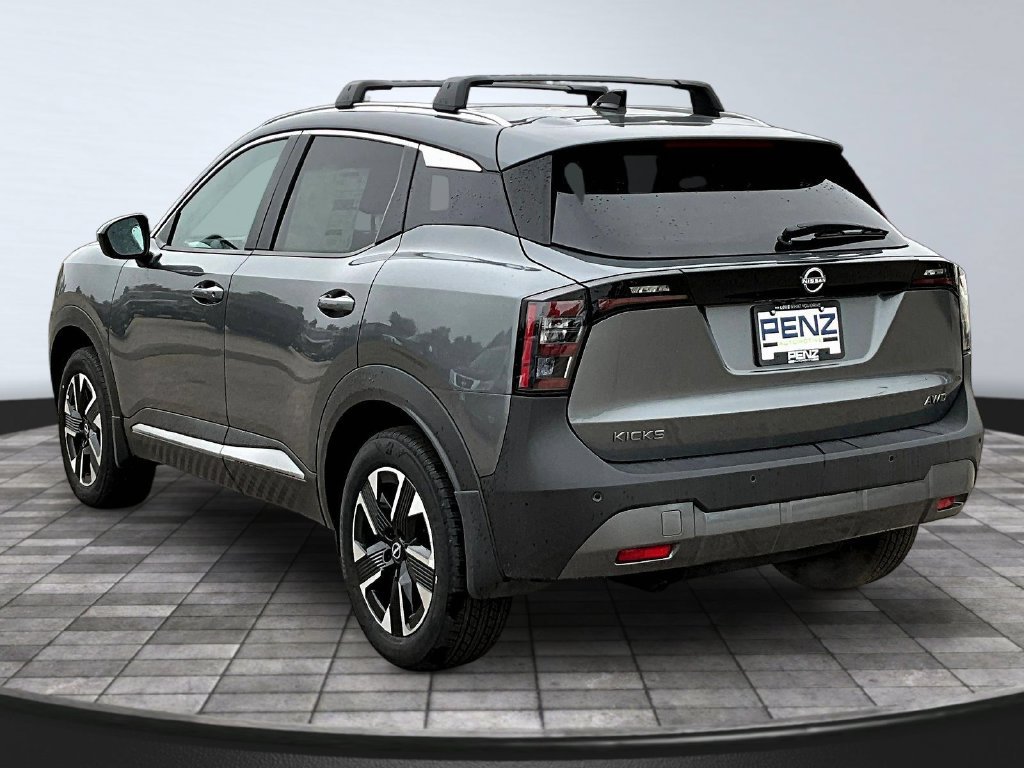 New 2026 Nissan Kicks SV w/ Cold Weather Package AWD/4WD image 3