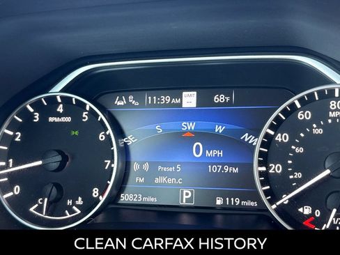 Used 2023 Nissan Maxima SV w/ Floor Mat Group FWD image 5