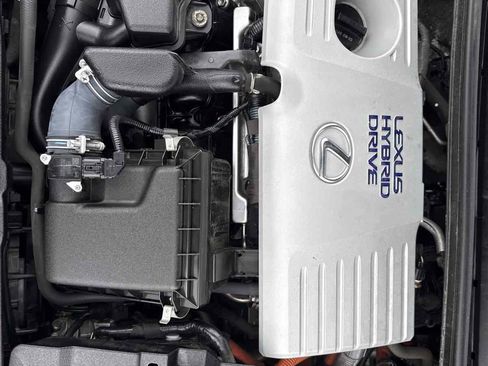 Used 2017 Lexus CT 200h FWD image 39