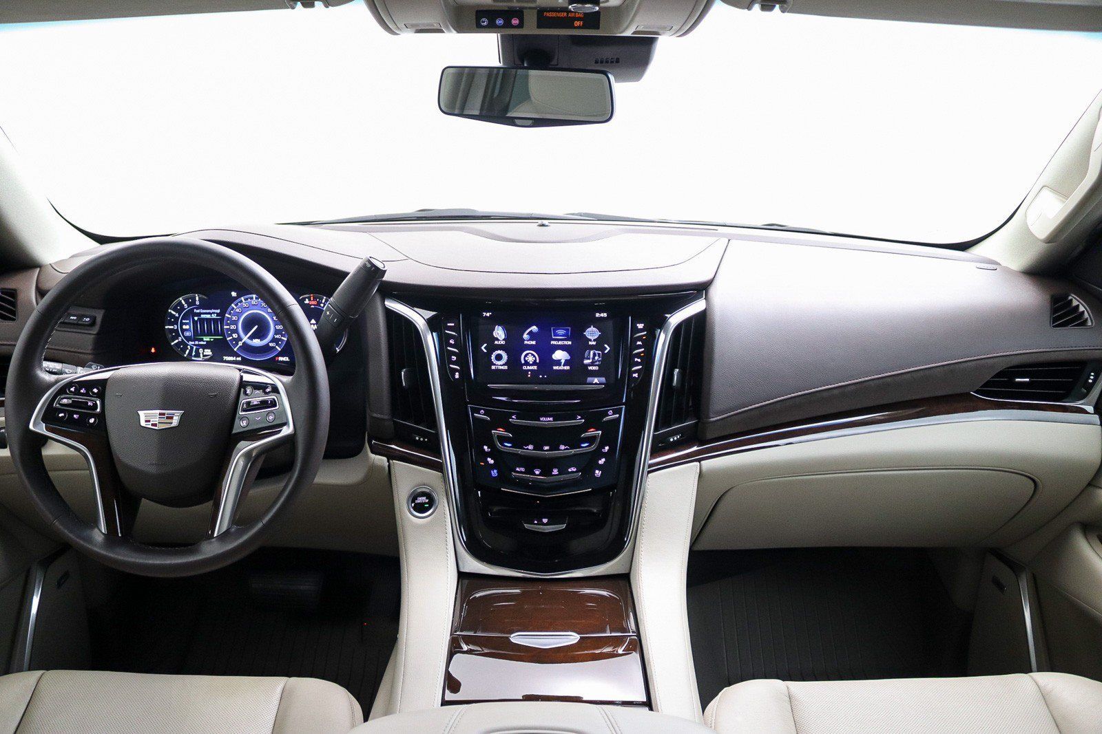 Used 2017 Cadillac Escalade Premium Luxury AWD/4WD image 24